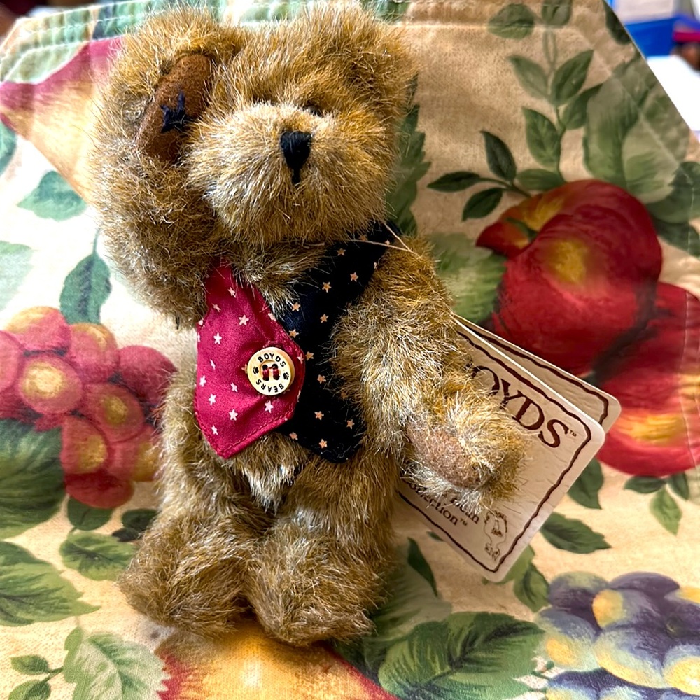 Boyds The head Bean collection style #913975